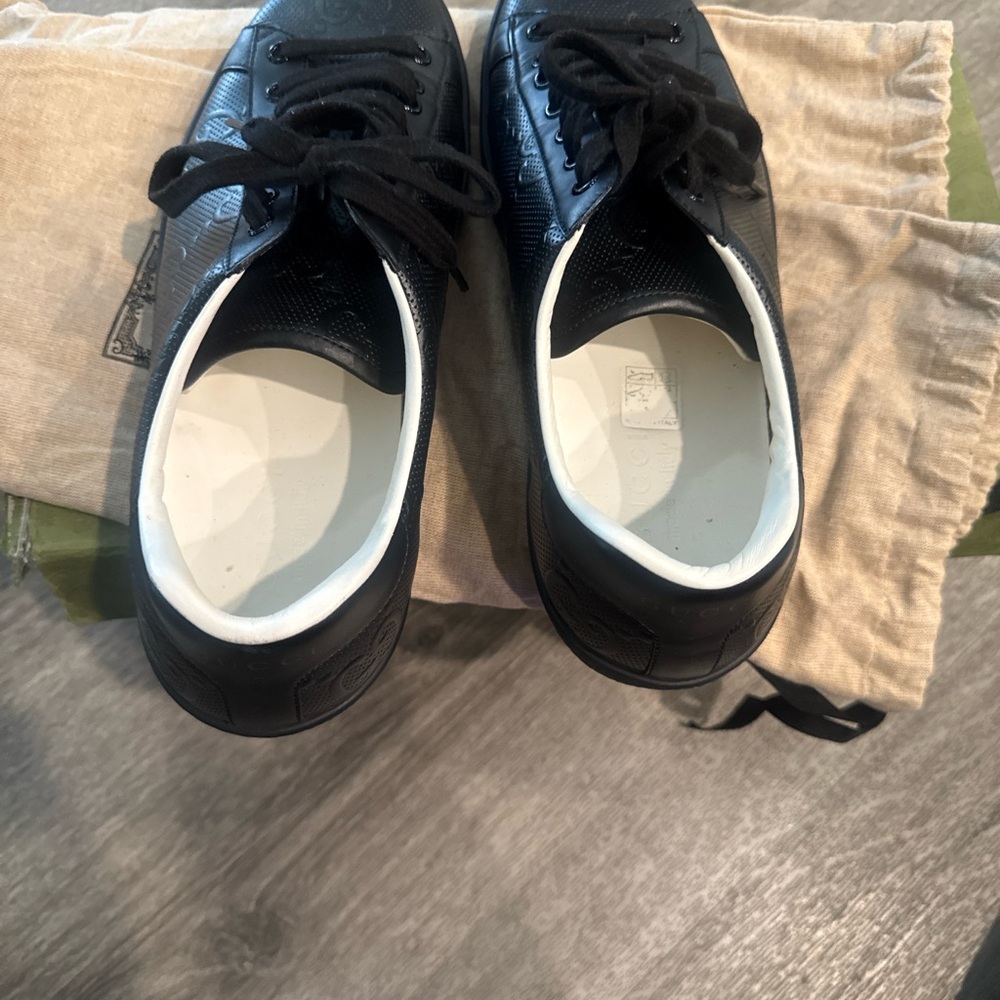 Gucci Black Men's Sneakers - Picture 3 of 6